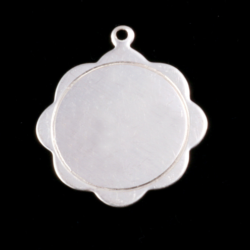 Metal Stamping Blanks Sterling Silver Scalloped Pendant with Circle Border, 24g