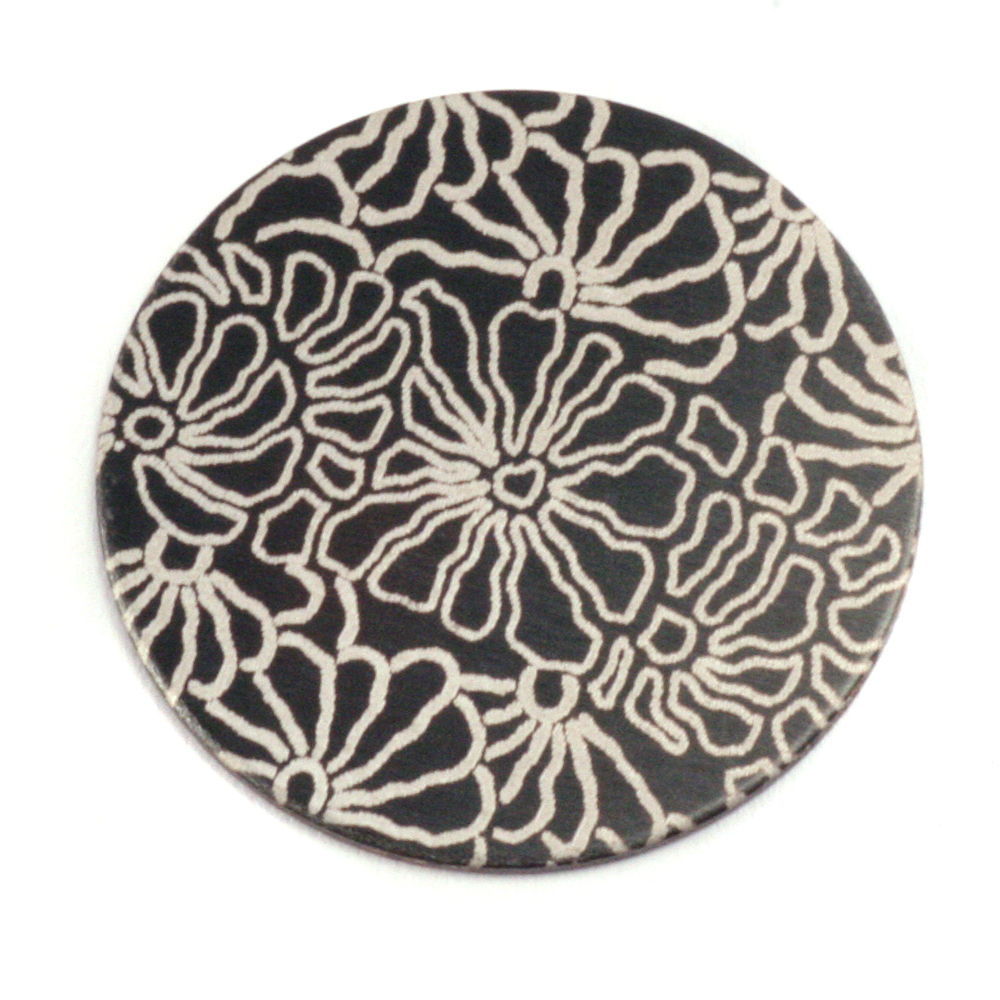 Anodized Aluminum 1" Circle, Black Design #5, 22g