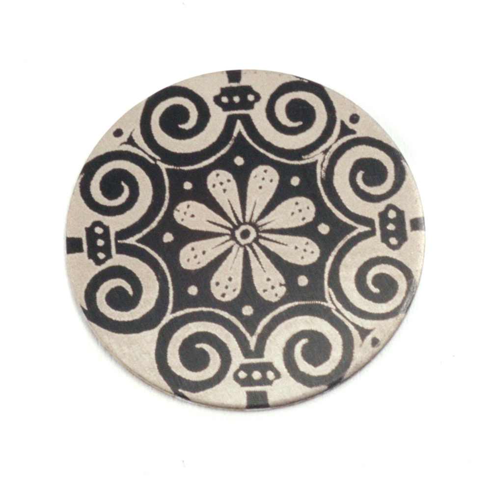 Anodized Aluminum 3/4" Circle, Black Design #4, 22g