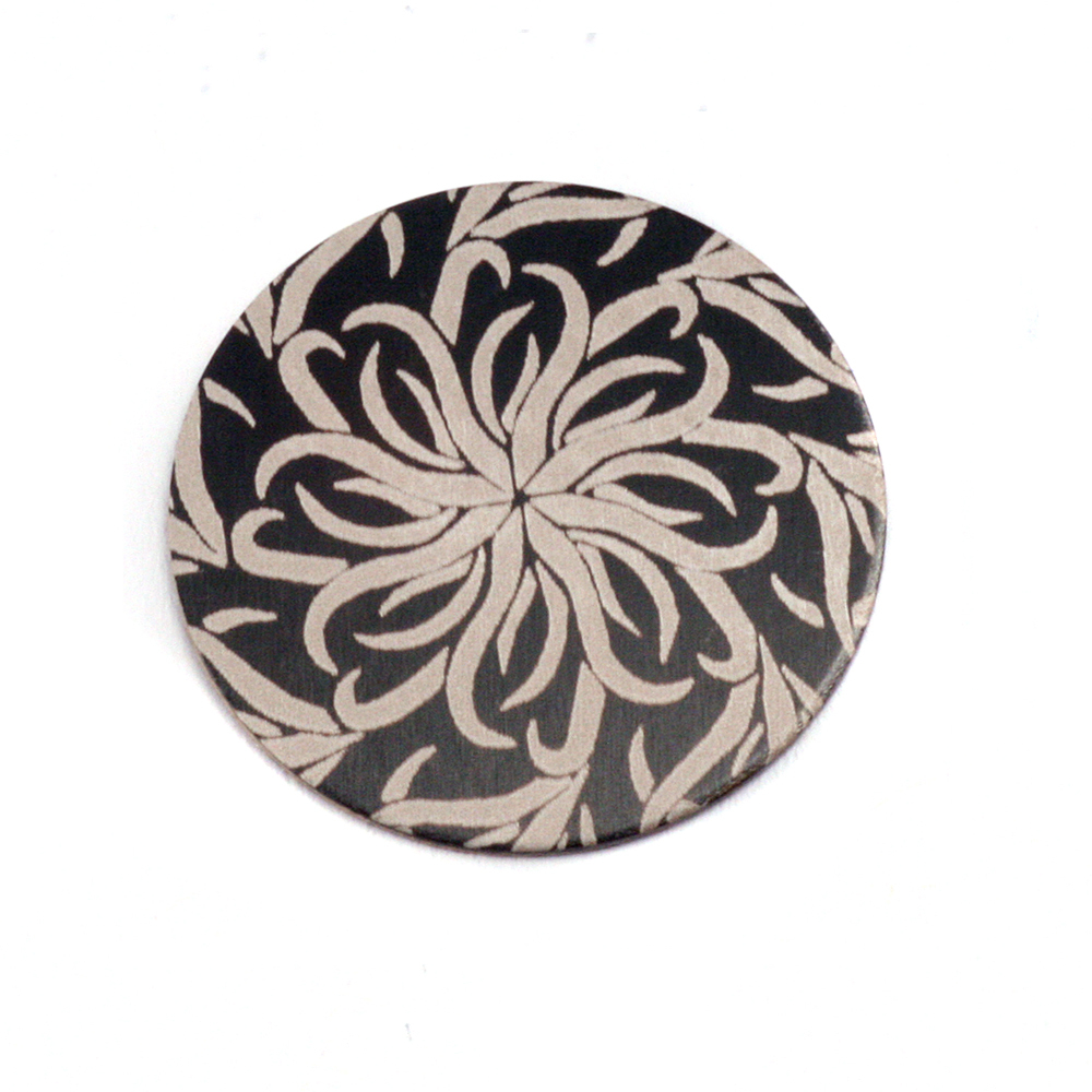 Anodized Aluminum 5/8" Circle, Black Design #14, 22g